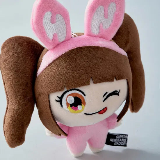 NEW JEANS X MURAKAMI SUPERNATURAL PLUSH KEYRING – Kpop Nara