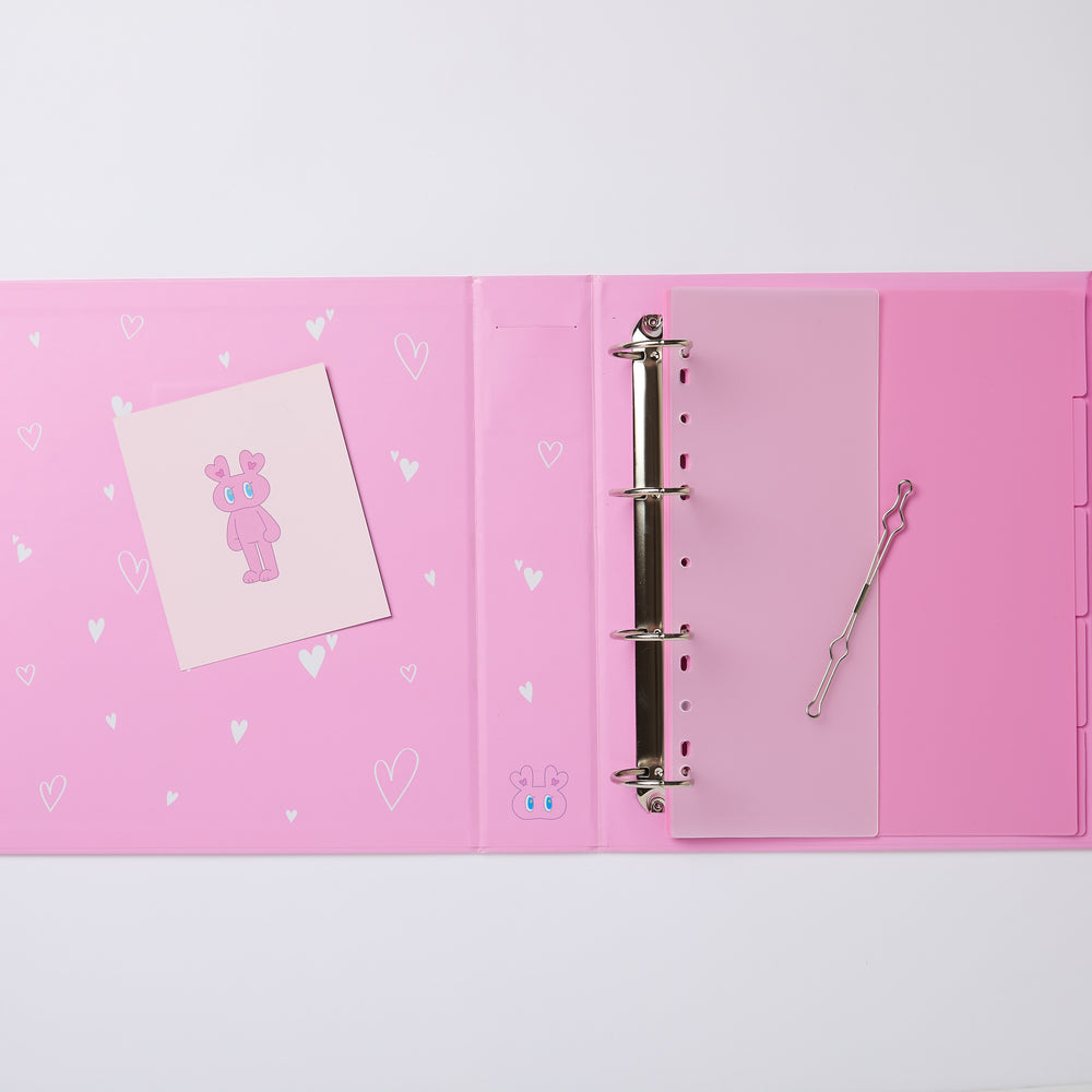 
                      
                        [KPOP STATIONERY] A4 BINDER - FLYING HEART
                      
                    