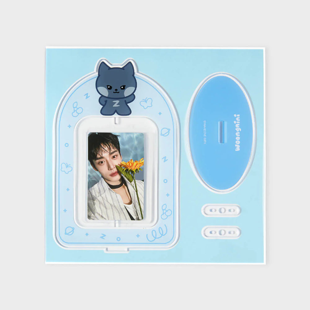 
                      
                        ZEROBASEONE - ZERONI ROTATING ACRYLIC STAND WOONGNINI
                      
                    