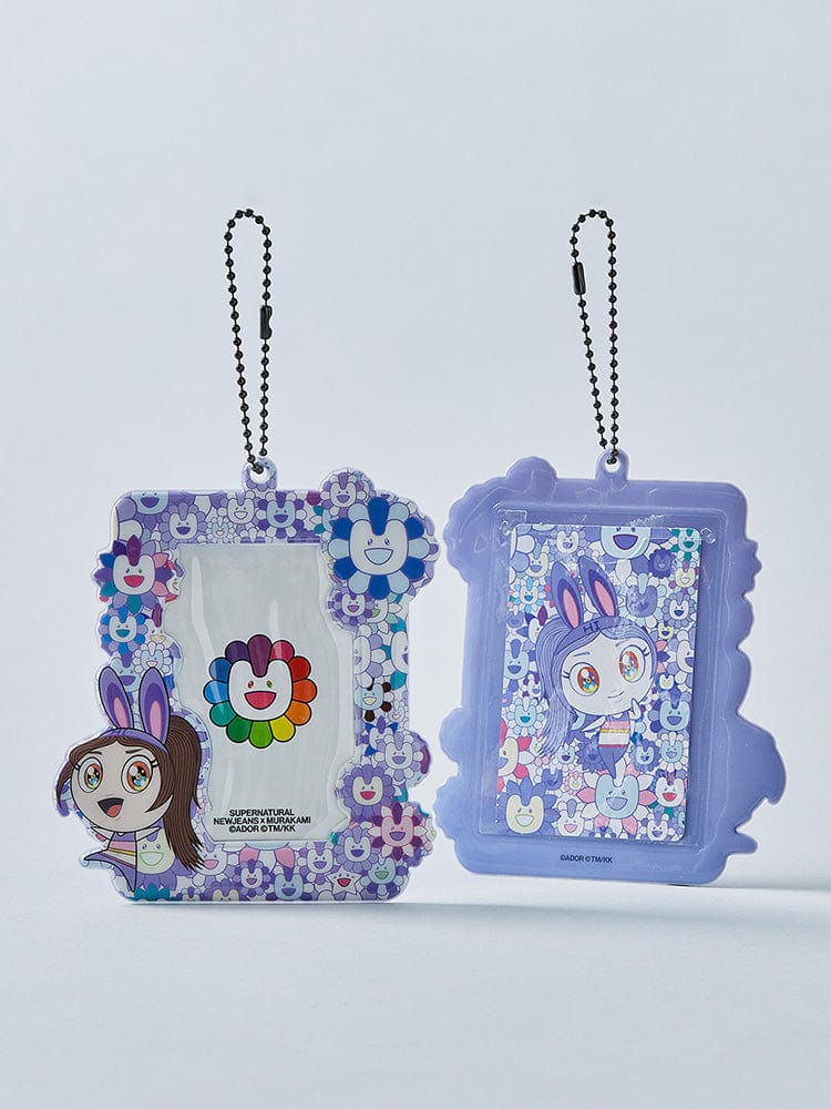 NEW JEANS - SUPERNATURAL X MURAKAMI PHOTOCARD HOLDER KEYRING