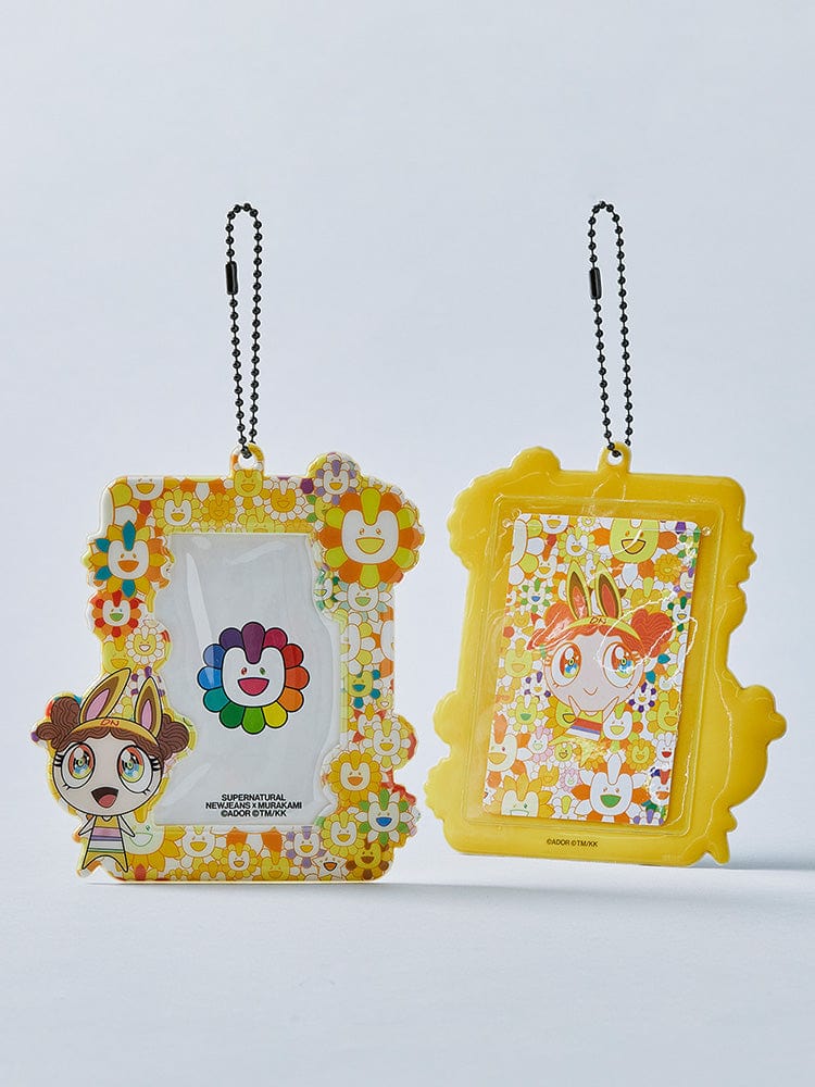 NEW JEANS - SUPERNATURAL X MURAKAMI PHOTOCARD HOLDER KEYRING