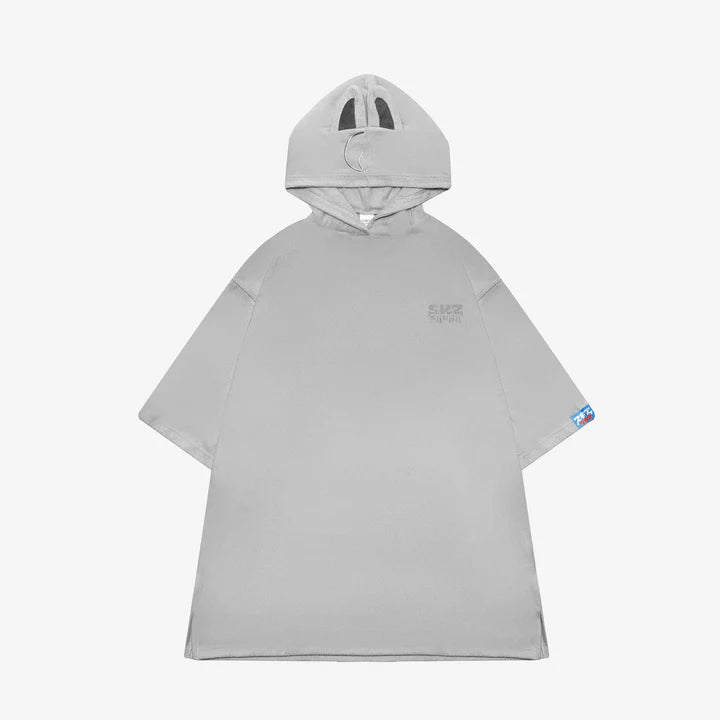 Picture of a wolf chan style poncho